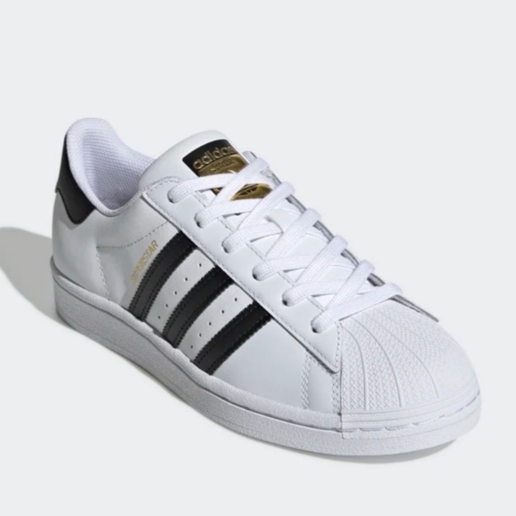 Streetwear Staple Adiddas Superstar All OOTD  🔥 with these.  Steppin proud - Picture 2 of 11